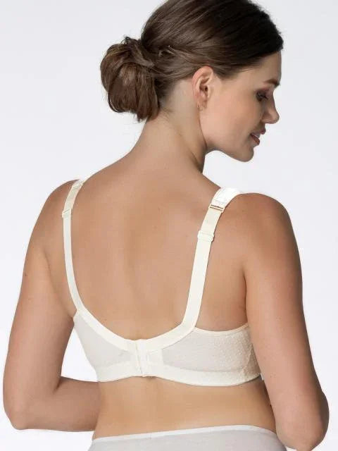 Prosthetic bra. Non-padded cup. Martha. White
