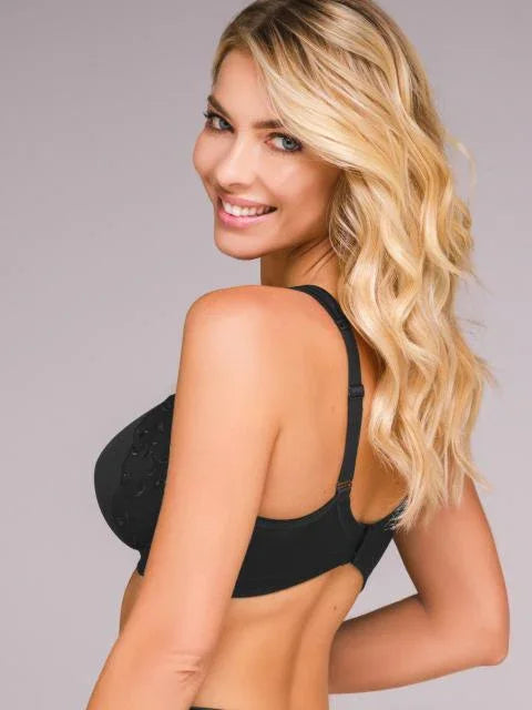 Smooth Curves T-Shirt Bra. True. Black