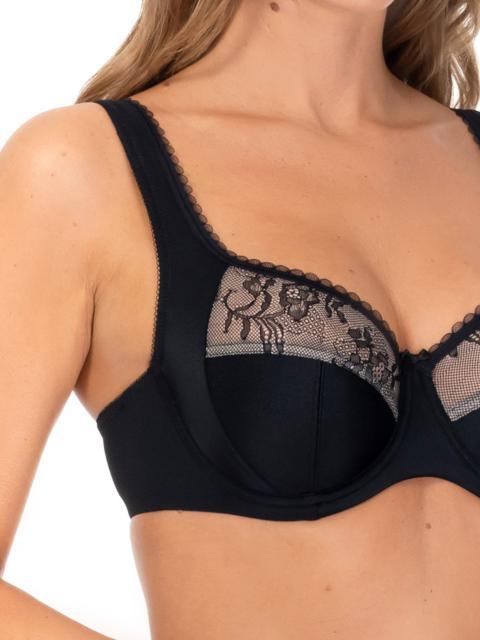 Smooth Lace Half Padded Bra. Laura. Black