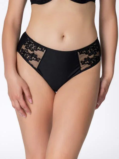Embroidery Classic Panty. Grace. Black