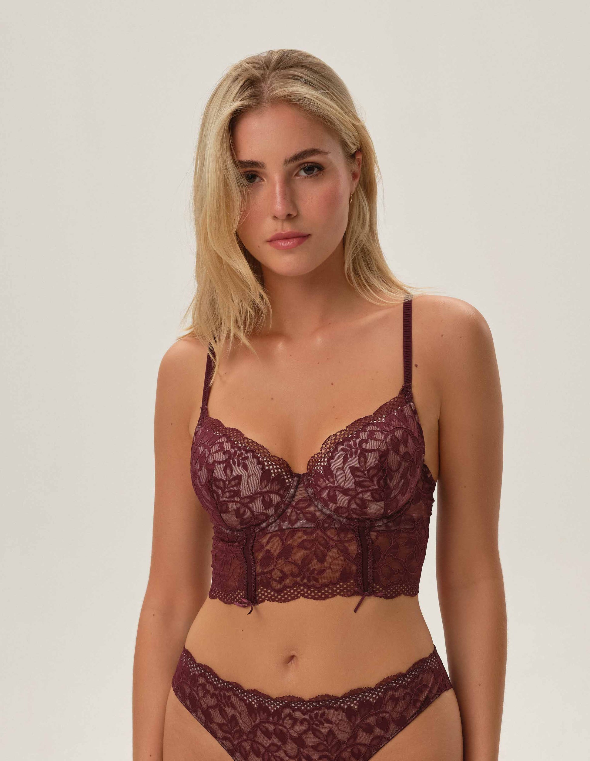 Push-up bra Klara Dark violet