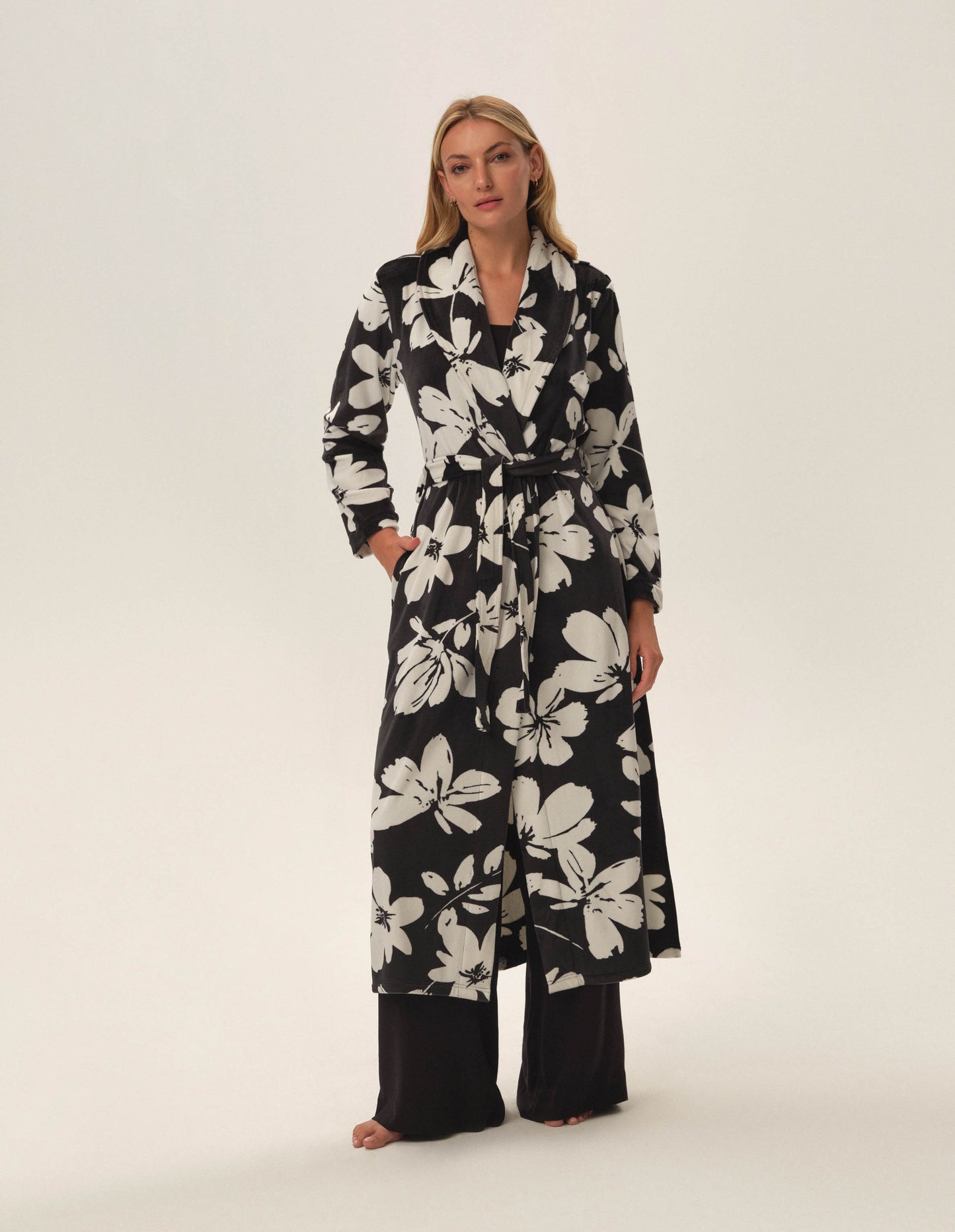 Robe Jua Black - 1