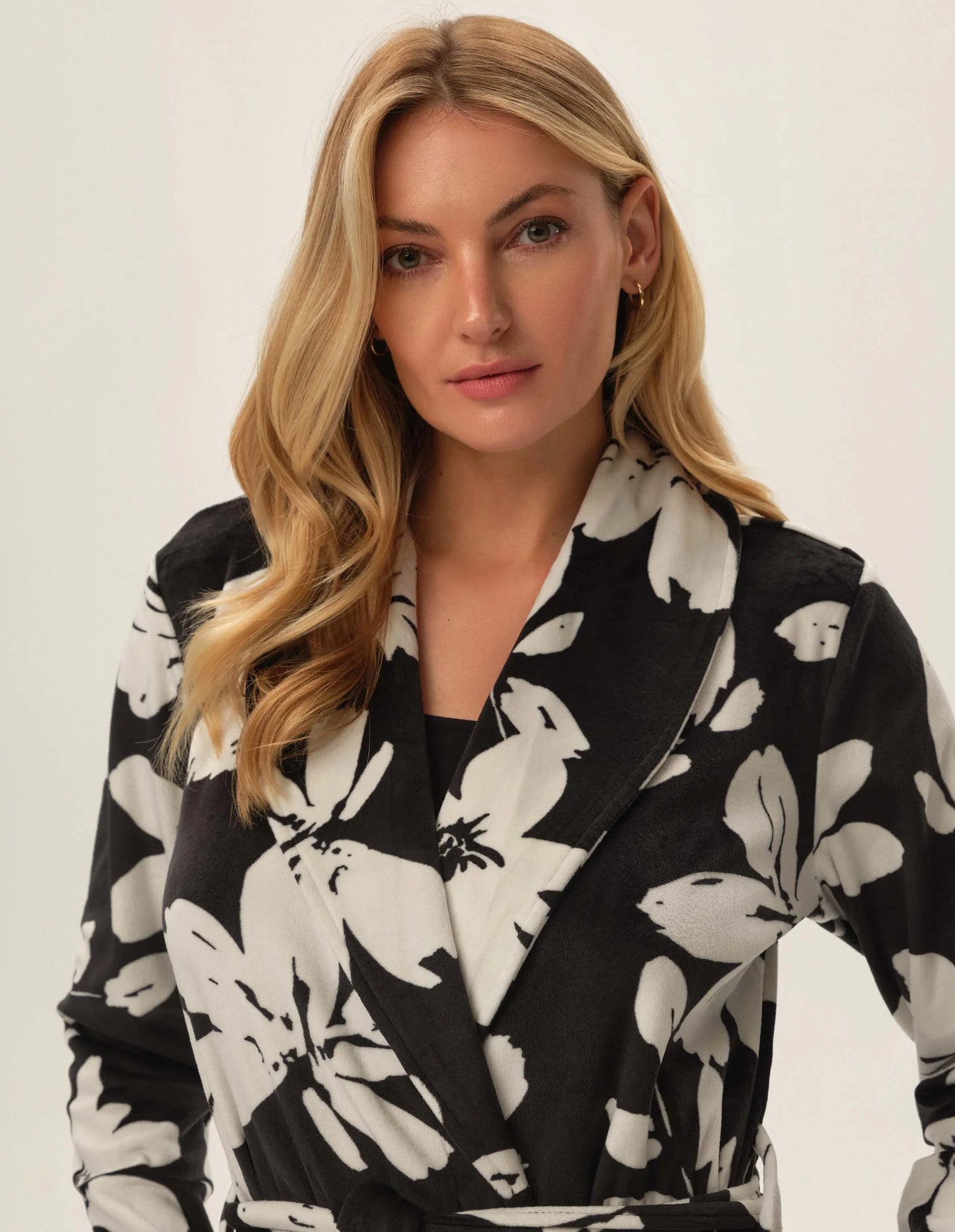 Robe Jua Black - 2