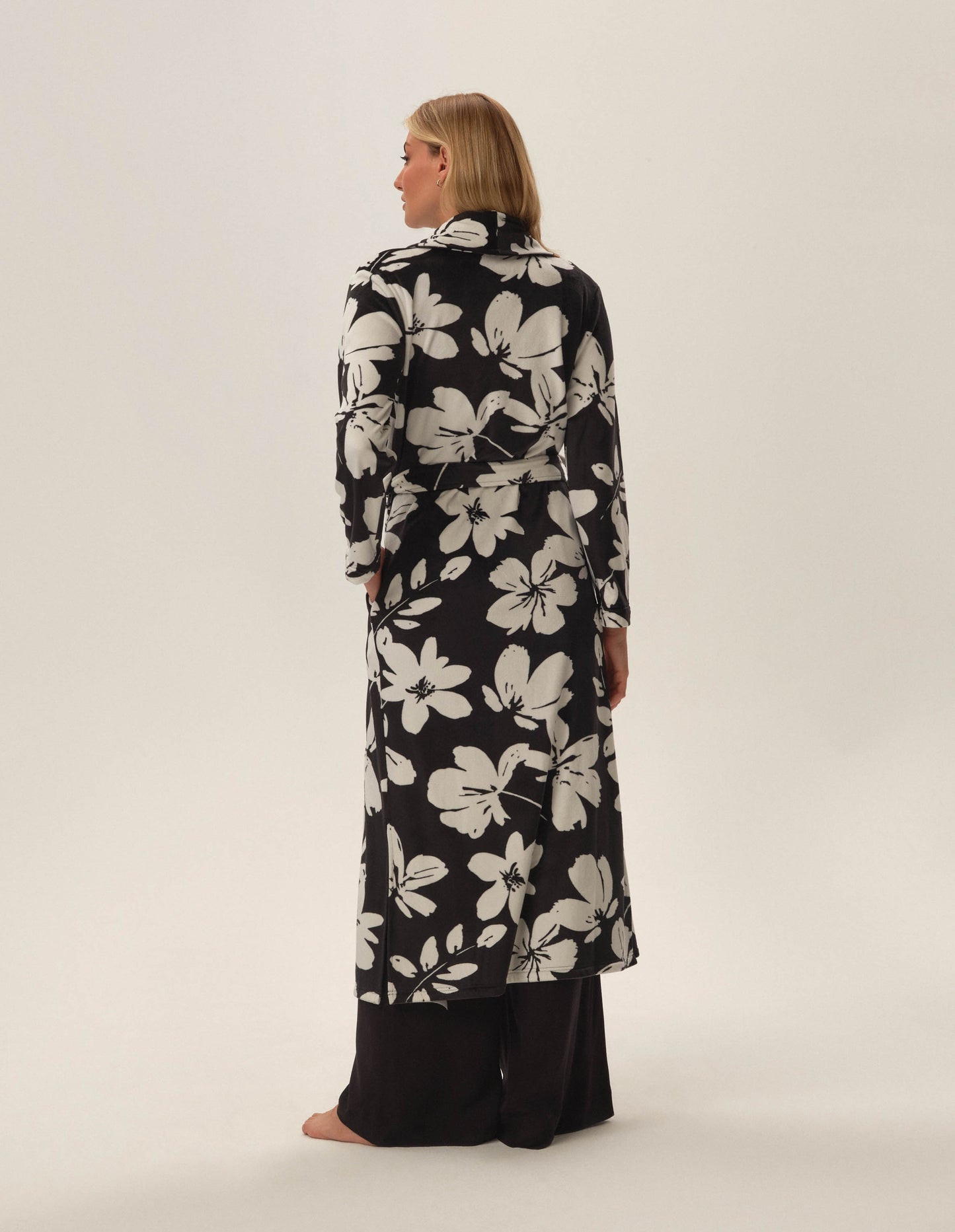 Robe Jua Black - 4
