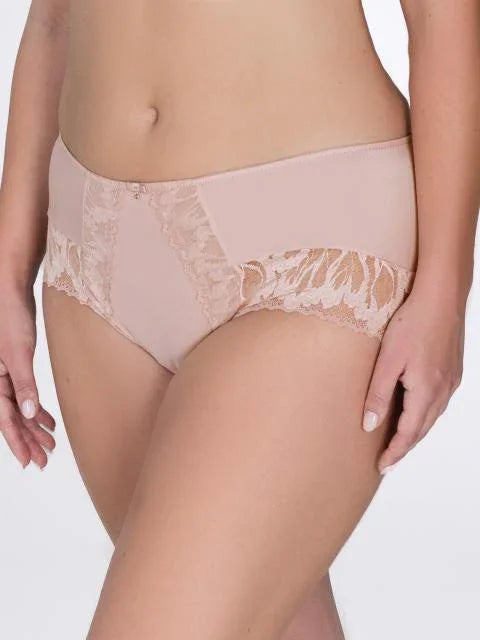 Mid waist Panty. Rebecca. Pink - Avarrra