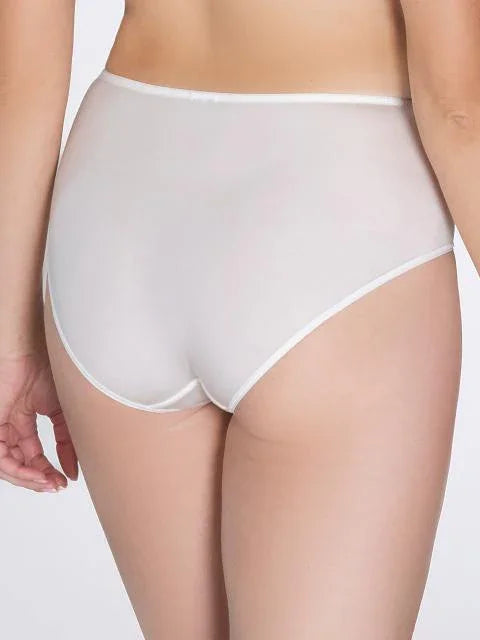 Mid waist Panty. Marta. White