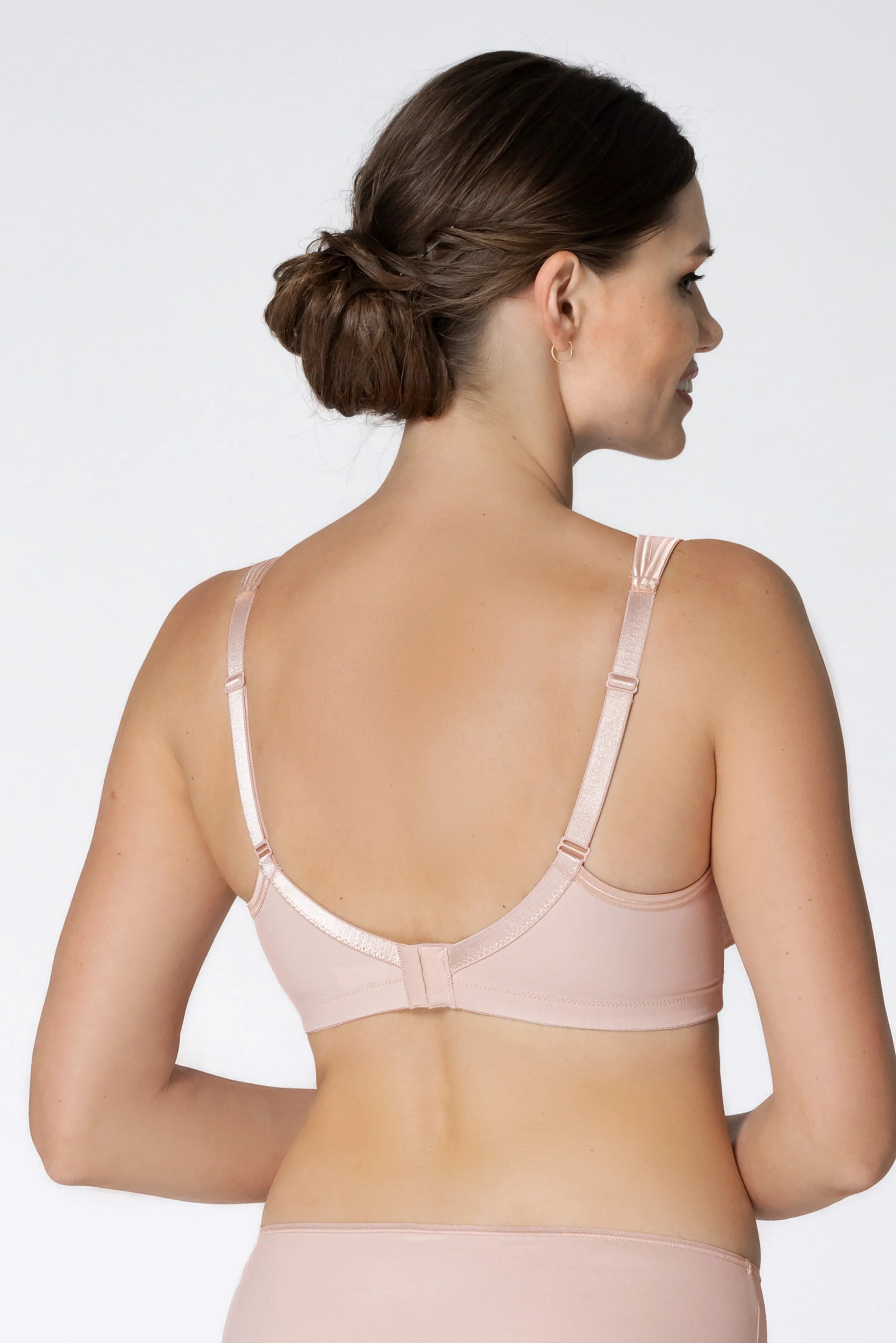 Smooth Curves T-Shirt Bra. True. Silver Peony - Avarrra