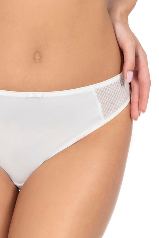 Classic Panty. Kamila. Whisper White