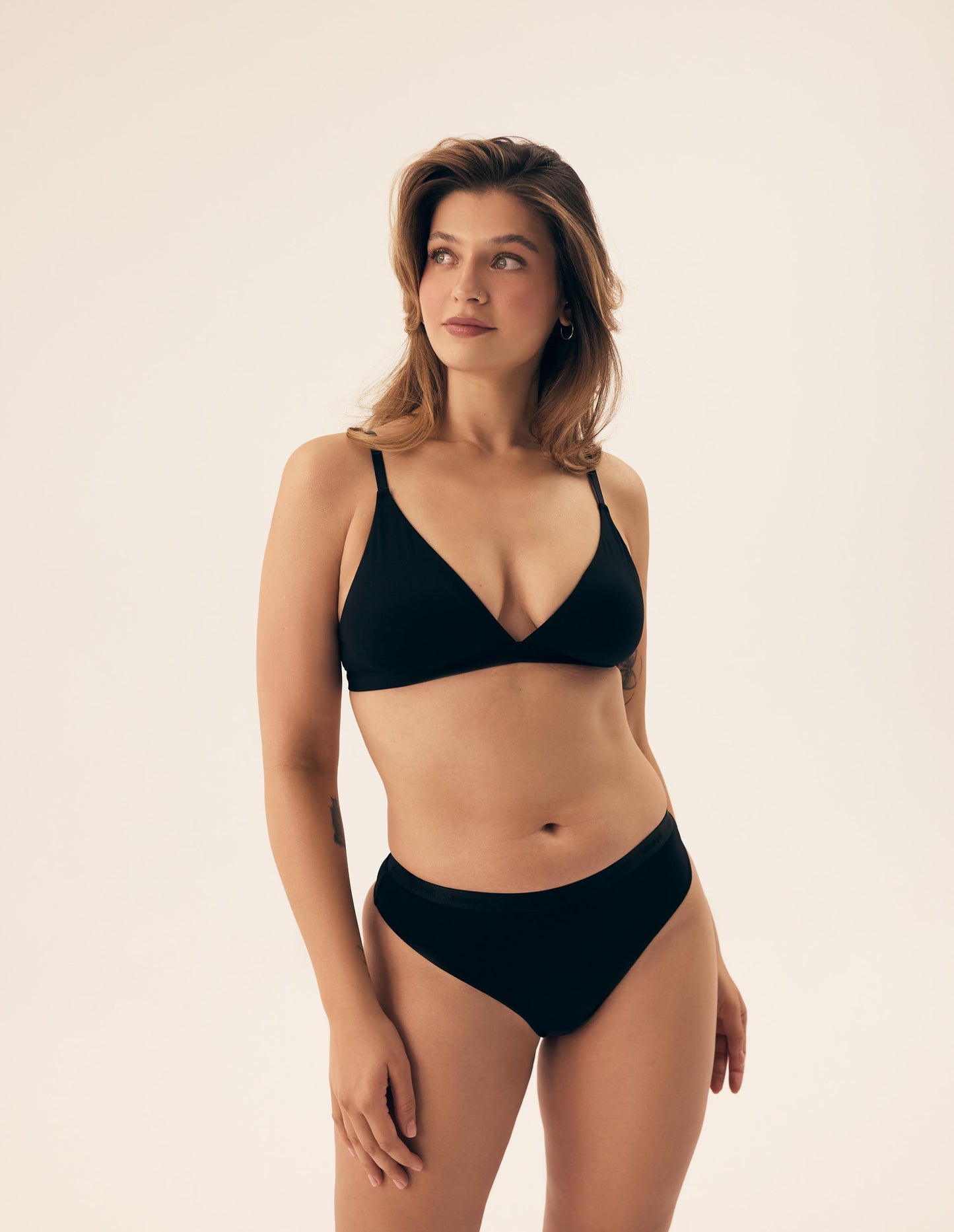 Bralette Bloovii Lacteem Black - 3