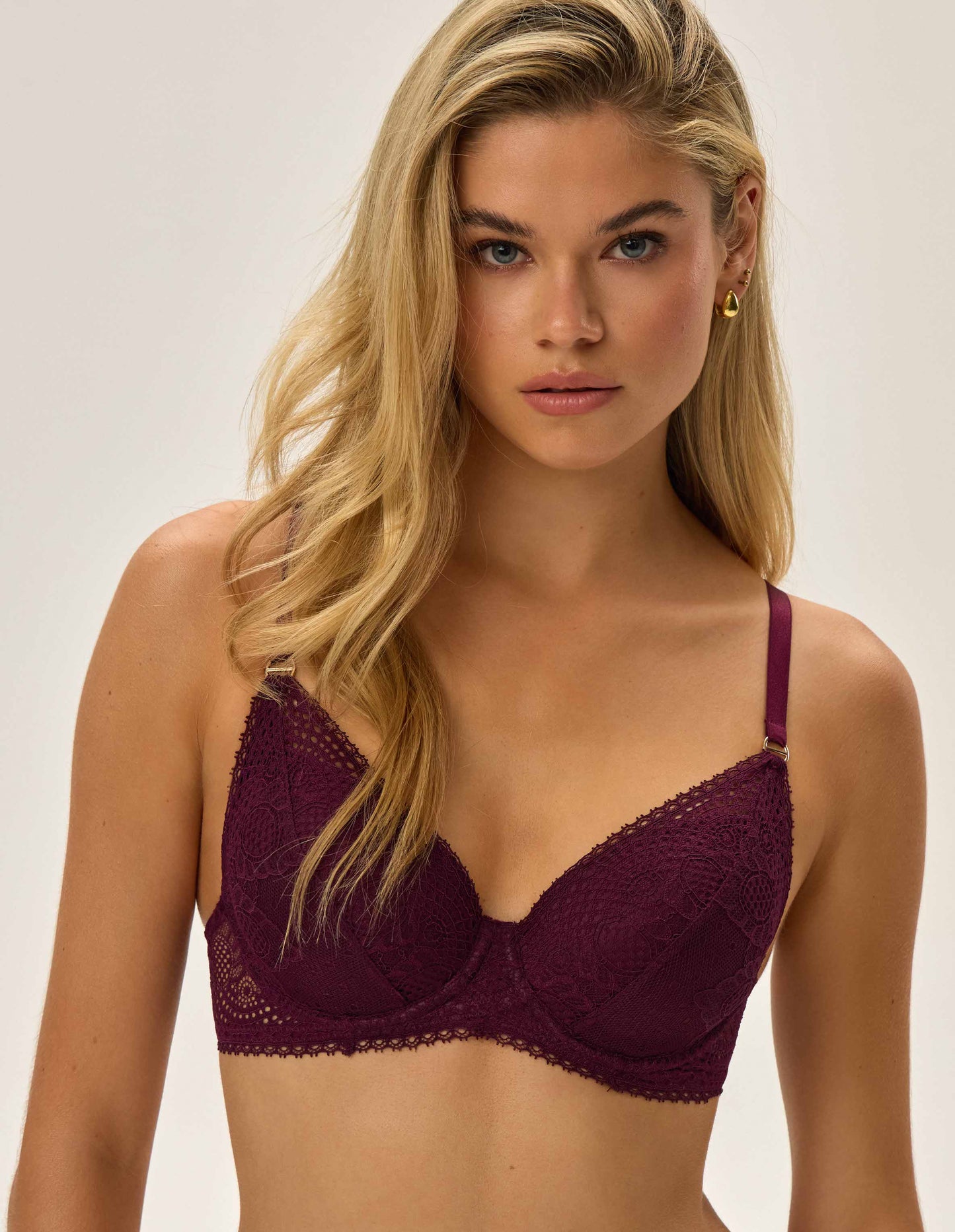 Push-up bra Marvela Dark violet