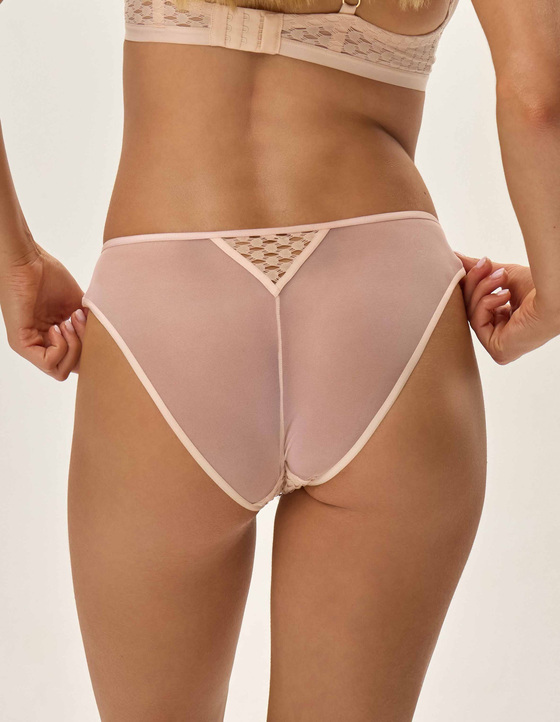 Panties Ohara Nude - 2